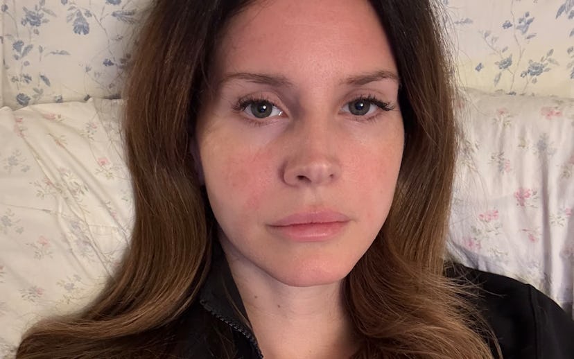 Lana Del Rey Loves To Cook Now